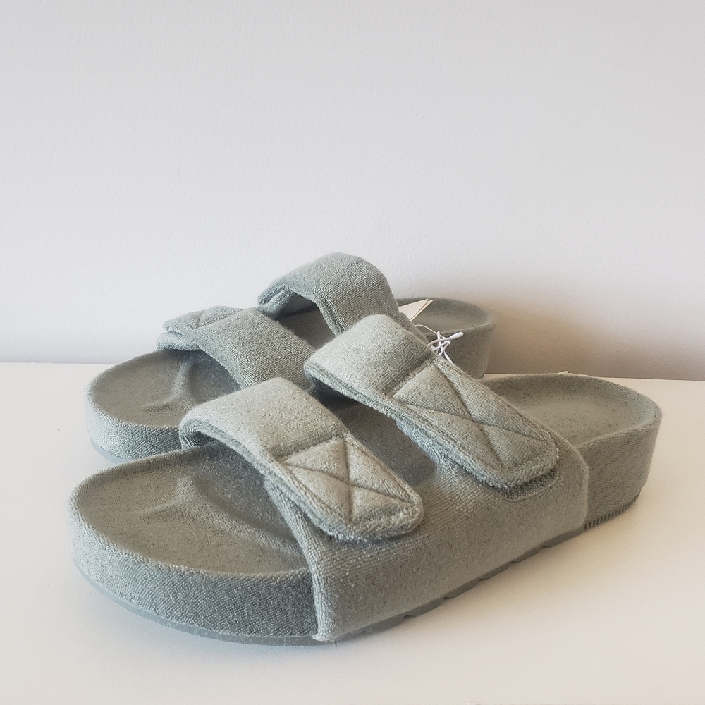 COPY - Women's Remi Platform Sage Green Size 10